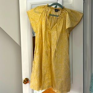 Gap Printed Tie-Front Flutter Sleeve Mini Dress
Color:		yellow 
Size:		M Petite